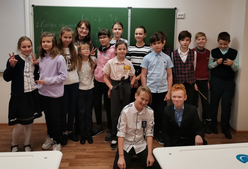 Yulia Sergeeva with her students. Credit: personal archive