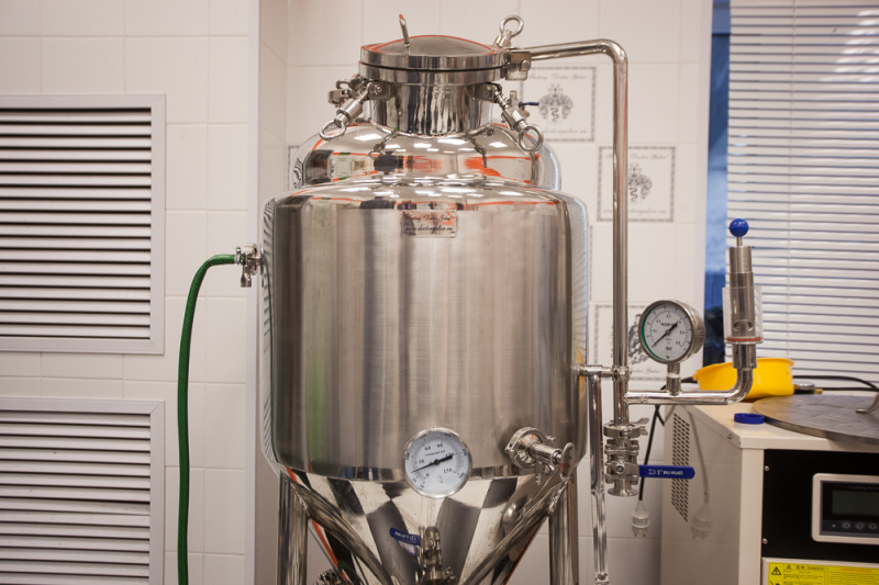 A mini-brewery at the Faculty of Food Biotechnologies and Engineering