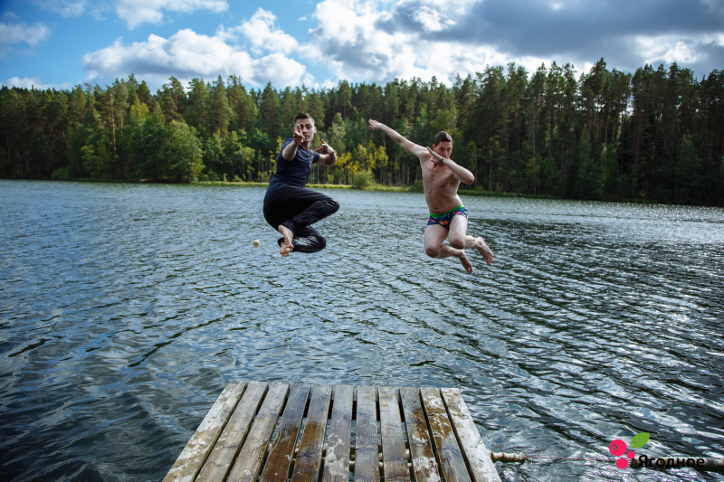 There's nothing quite like a dip in Lake Berestovoye on a summer day. Credit: student.itmo.ru