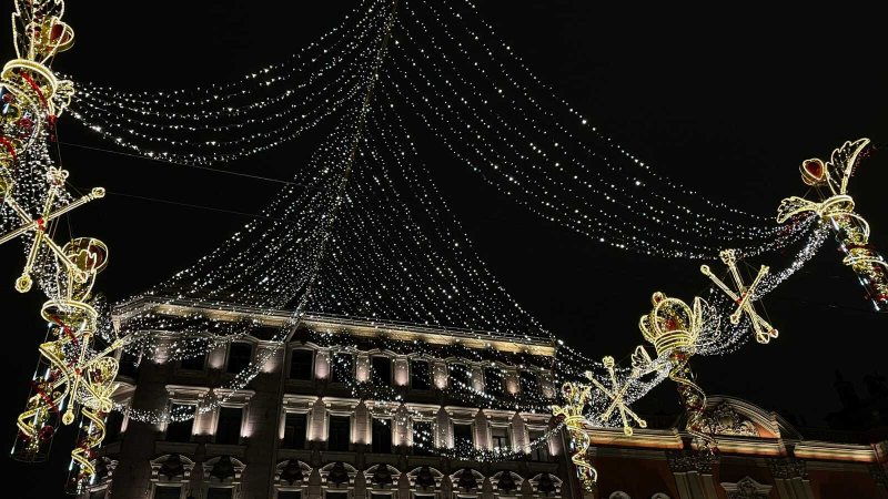 A beautiful display of streetlights in the city center. Photo courtesy of the subject.