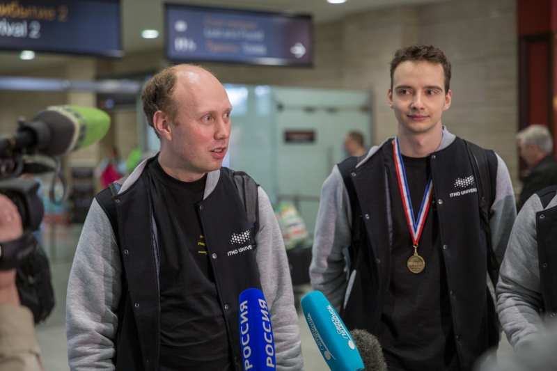 Андрей Станкевич и Владимир Смыкалов, в составе команды Университета ИТМО ставший чемпионом мира по спортивному программированию в 2017 году