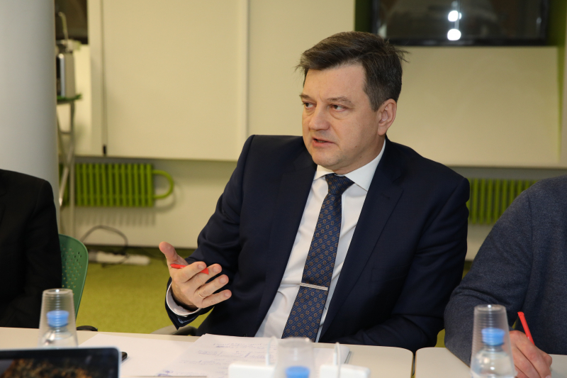 Вадим Медведев на заседании наблюдательного совета Университета ИТМО в офисе «Яндекса» в Москве. Фото: Евгений Золотарев

