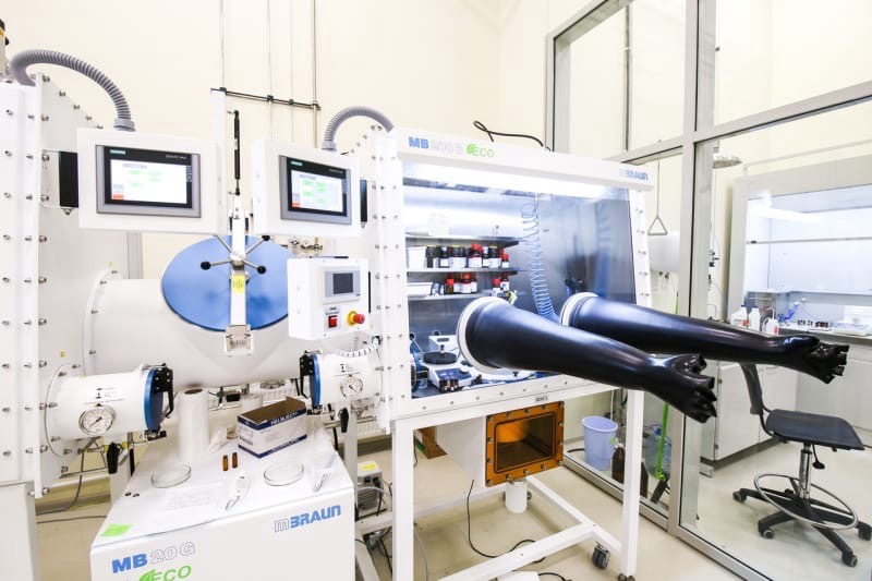 ITMO's Laboratory of Hybrid Nanophotonics and Optoelectronics. Credit: ITMO.NEWS
