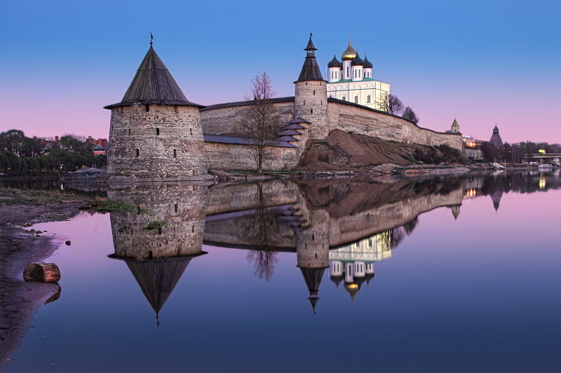 Pskov. Credit: yulenochekk / photogenica.ru
