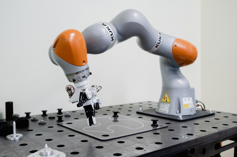 Robotics research at the Adaptive and Nonlinear Control Systems Lab. Credit: ITMO.NEWS
