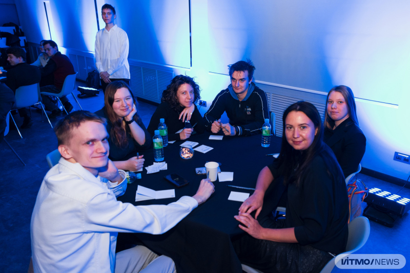 Ida Kublanova with her team at the final of ITMO's What? Where? When? tournament. Photo by Dmitry Grigoryev, ITMO.NEWS
