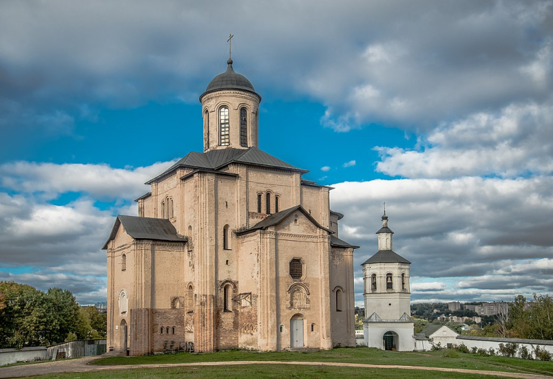Church of St. Michael the Archangel. Credit: Николай Смолянкин / Wikimedia Commons / CC BY-SA 4.0
