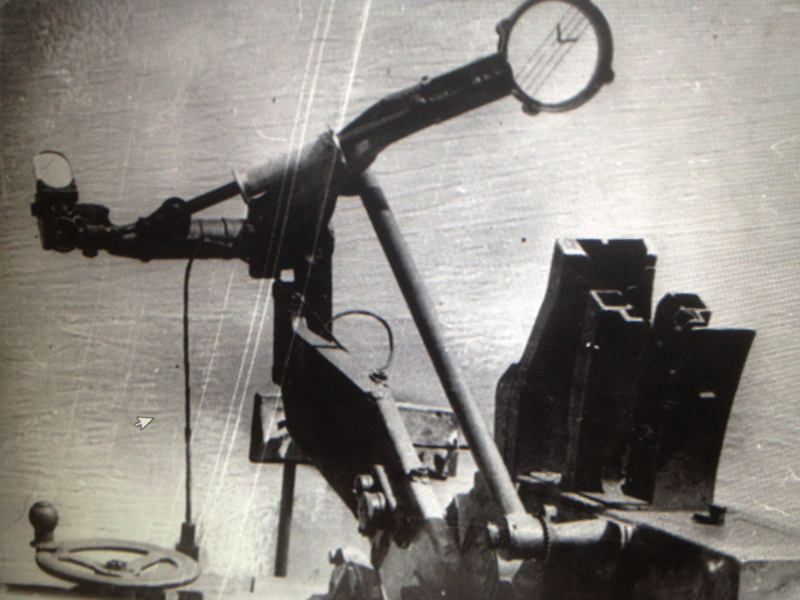 Зенитный оптический прицел «ЗП-1», разработанный зимой 1941–1942 гг. профессором ЛИТМО Семеном Цуккерманом. Фото предоставлено фотоархивом Музея истории ИТМО
