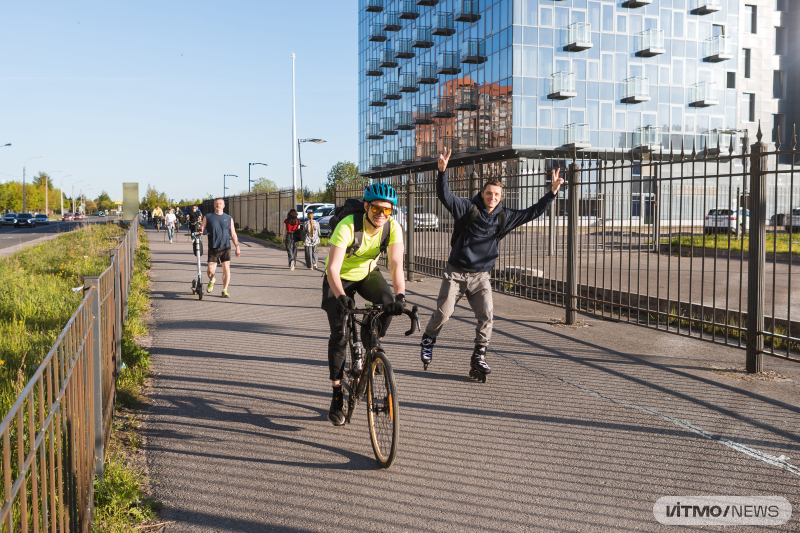 The 19th Bike Ride with the Rector. Photo by Dmitry Grigoryev / ITMO.NEWS
