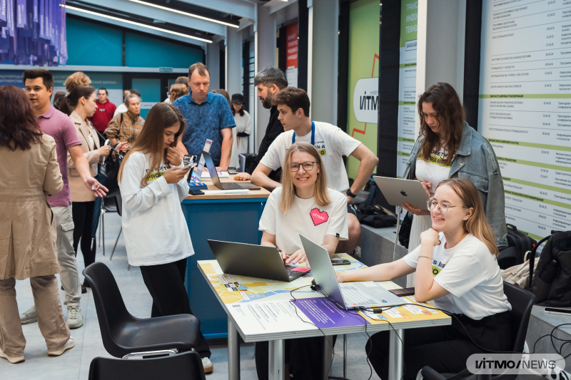 The admissions office at ITMO University. Photo by Dmitry Grigoryev / ITMO.NEWS 
