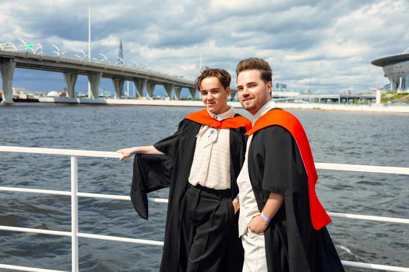 Nikita Borisov (right) with another ITMO graduate. Credit: ITMO Mediaportal
