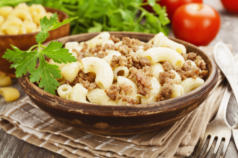 "Navy-style" pasta with tushonka. Credit: photogenica.ru
