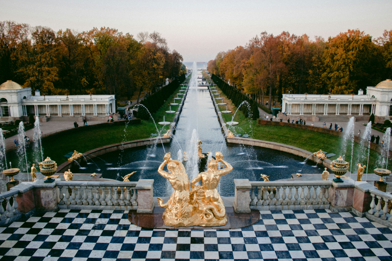 Peterhof. Credit: El Swaggy (@elswaggy) via Unsplash
