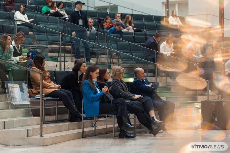 International forum Light for Humans. Photo by Dmitry Grigoryev / ITMO.NEWS
