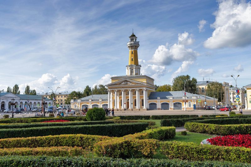 The Susaninskaya Square in Kostroma. Credit: AleksandraRaspopina / photogenica.ru
