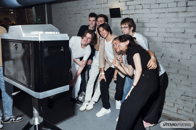 Вселенная ИТМО. Вечеринка-посвящение для первокурсников ИТМО. Фото: Дмитрий Григорьев / ITMO NEWS
