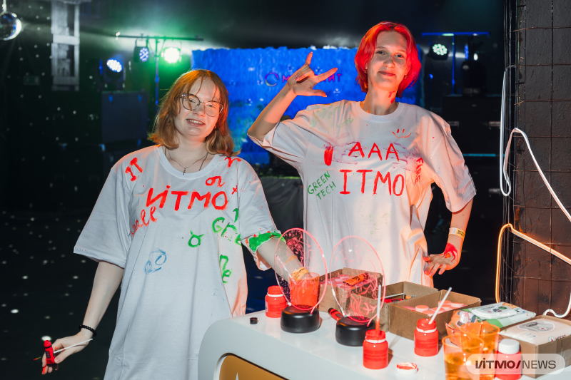 Вселенная ИТМО. Вечеринка-посвящение для первокурсников ИТМО. Фото: Дмитрий Григорьев / ITMO NEWS
