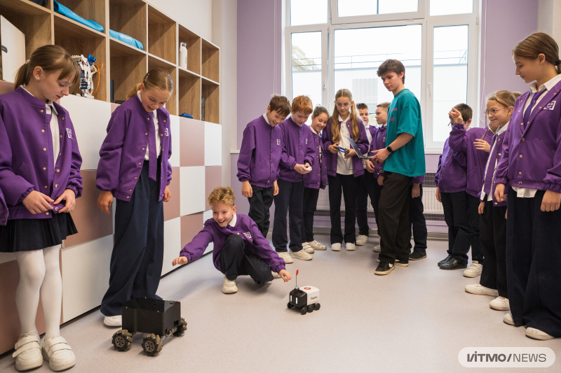 Students at St. Petersburg's IT Lyceum. Photo by Dmitry Grigoryev / ITMO NEWS
