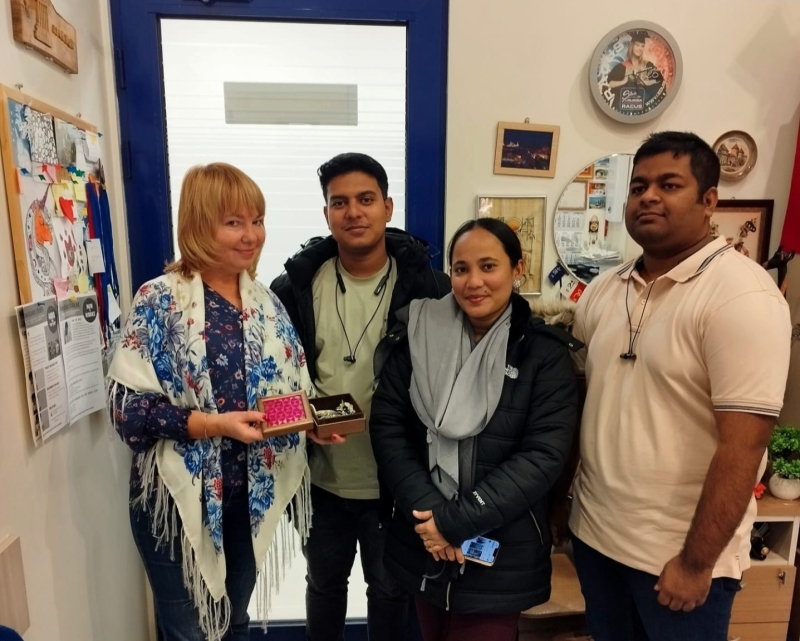 Md. Sorowar with his friends and ITMO Foundation Program staff member Ekaterina Gurzheeva. Photo courtesy of the subject
