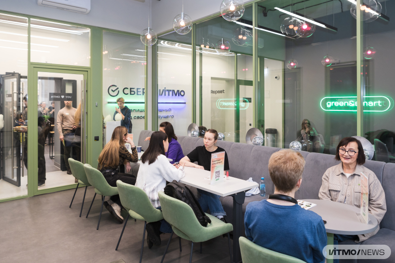 Многофункциональный коворкинг Сбера и ИТМО. Фото: Дмитрий Григорьев / ITMO NEWS
