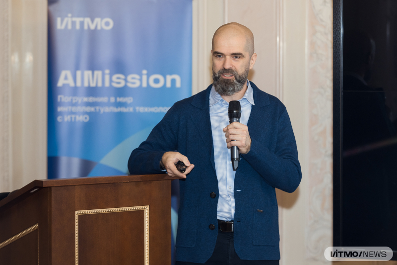 Артем Береснев. Фото: Дмитрий Григорьев / ITMO NEWS
