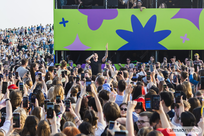 The Hatters at ITMO Family Day. Photo by Dmitry Grigoryev / ITMO NEWS
