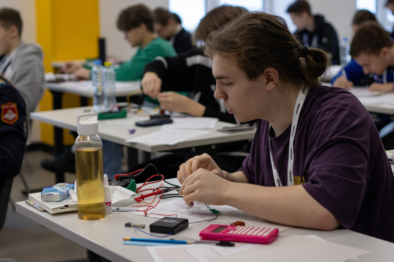 Региональный этап ВсОШ по физике. Фото:&nbsp;&laquo;Мегабайт Медиа&raquo;
