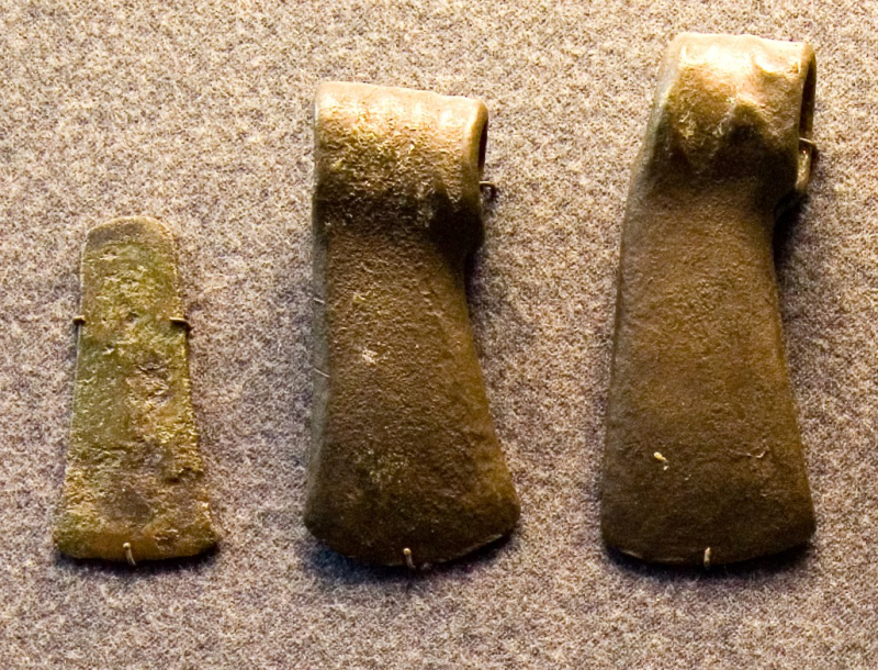Objects found during excavations. Credit:&nbsp;EvgenyGenkin&nbsp;/ Wikimedia Commons /&nbsp;CC BY 2.5
