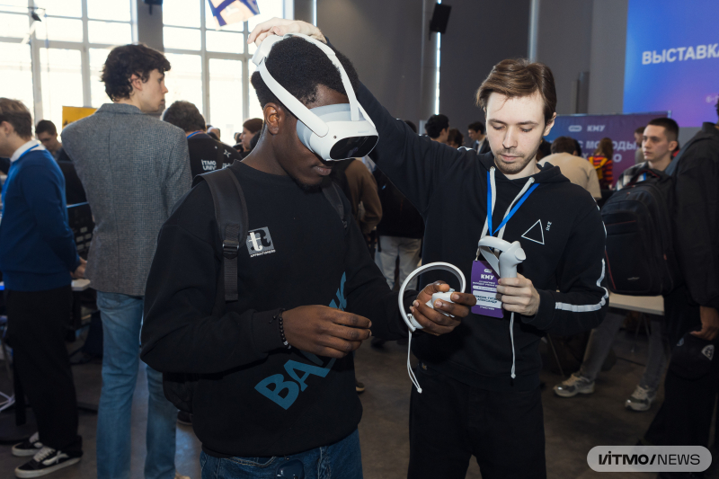 Exhibition at the Congress of Young Scientists.&nbsp;Photo by Dmitry Grigoryev / ITMO NEWS
