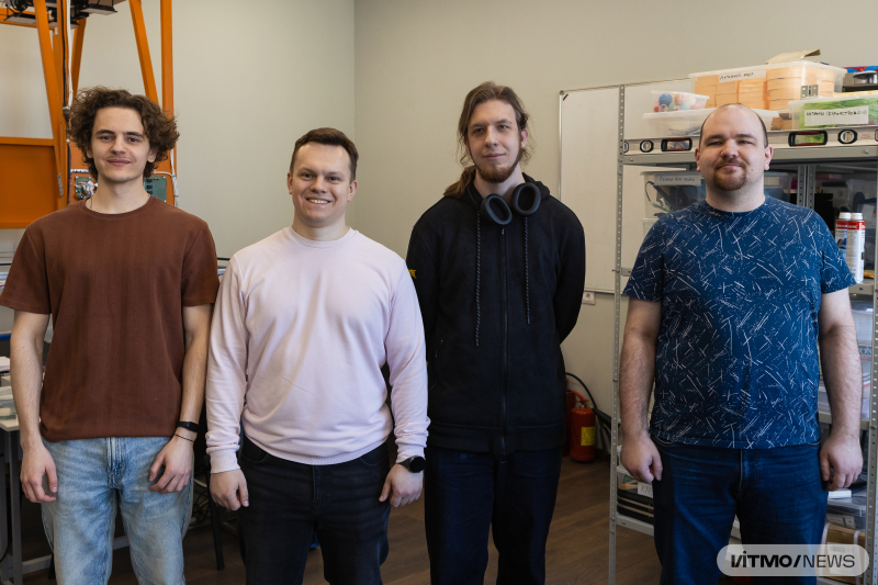 The project team. Photo by Dmitry Grigoryev / ITMO NEWS
