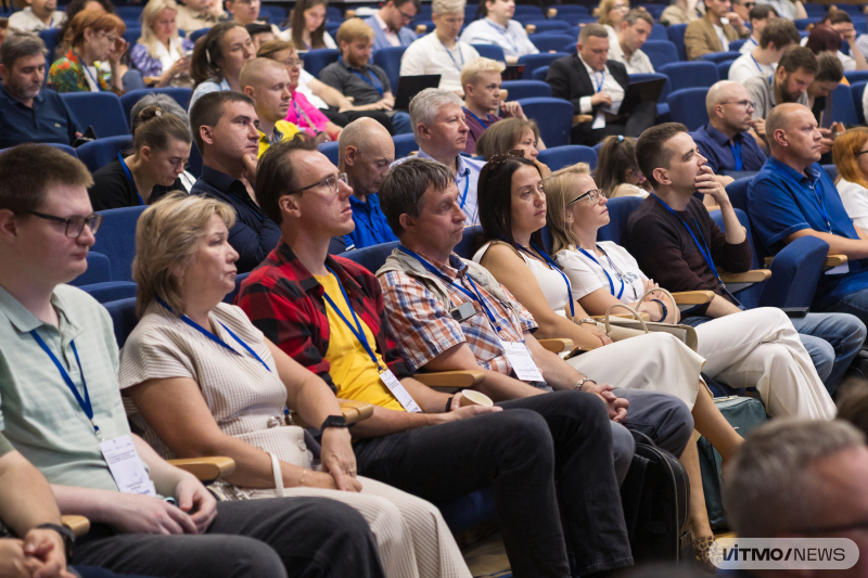 Professional development program for lecturers in AI. Photo by Dmitry Grigoryev / ITMO NEWS
