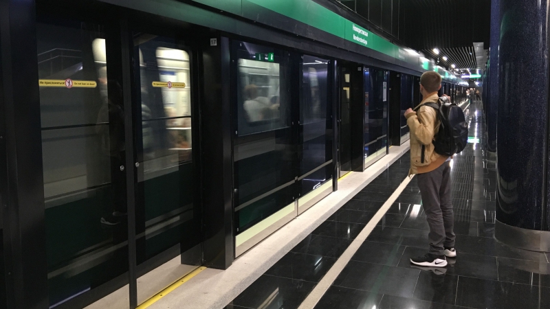 Begovaya and Novokrestovskaya are the first stations of the St. Petersburg metro in 42 years to feature platform doors – a practice that originated here 57 years ago.