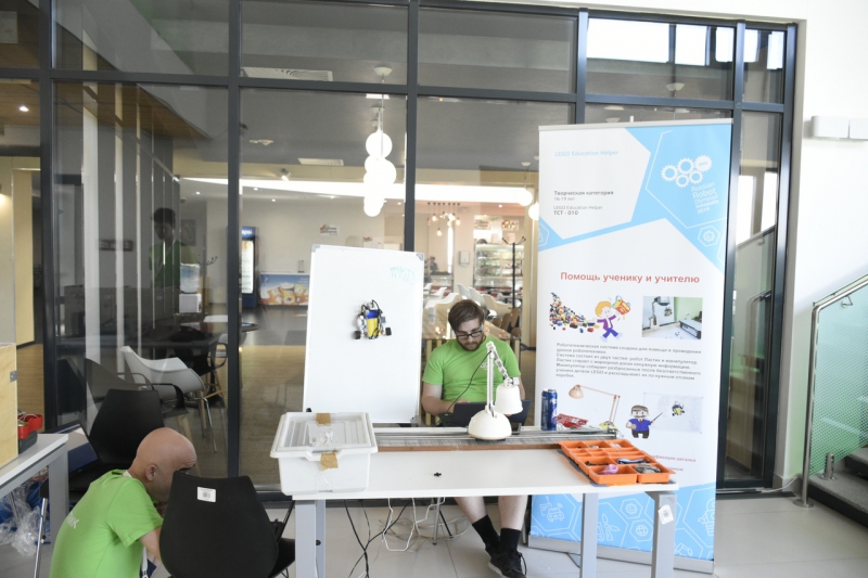 ITMO University's booth at the Russian Robot Olympiad