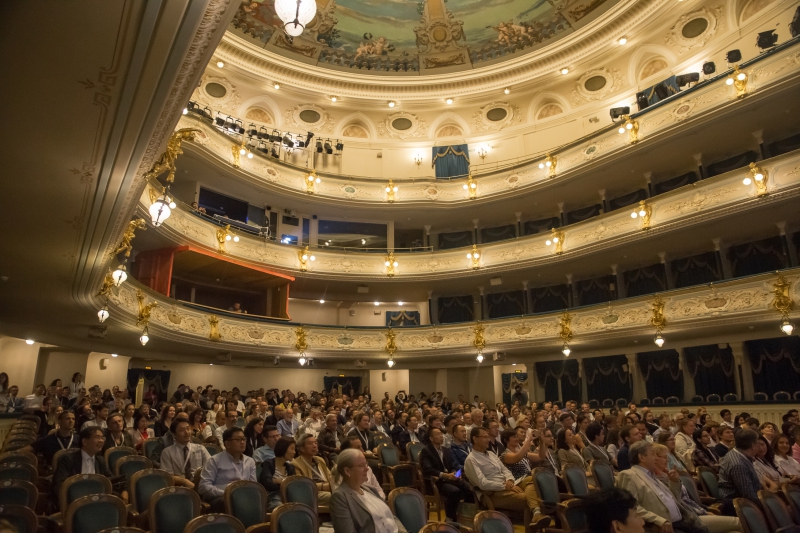 The opening of the 2019 International Sol-Gel Conference at the Tovstonogov Bolshoi Drama Theater