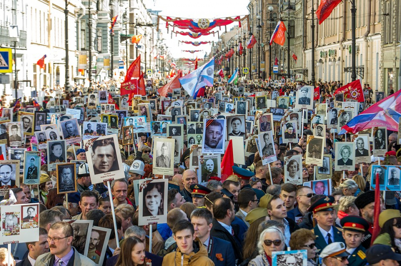 May 9, 2018. Citizens participate in the march of the “Immortal Regiment”. Credit: kp.ru