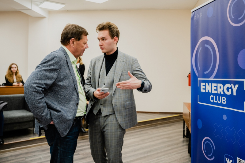 Vladimir Vasilyev and Kirill Plugin at ITMO’s Energy Club launch