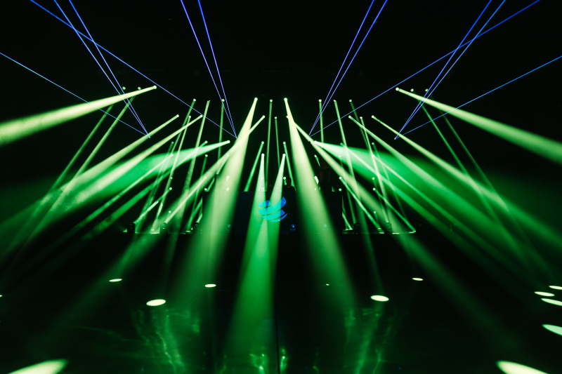 Download The Work Of A Lighting Designer Creating Magic On Concerts And Fashion Shows
