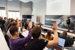 Global Trends in AI and Robotics: ITMO Hosts 7th Educational Forum It’s Your Call!