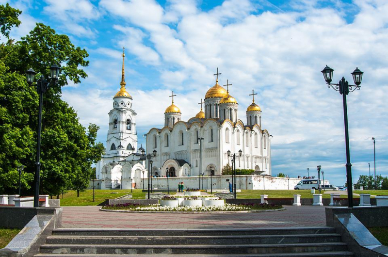 The City of Alexandrov in the Vladimir Region of Russia, the Golden Ring of  Russia. Kremlin. Central Gate. Stock Photo - Image of religion, christian:  266099238
